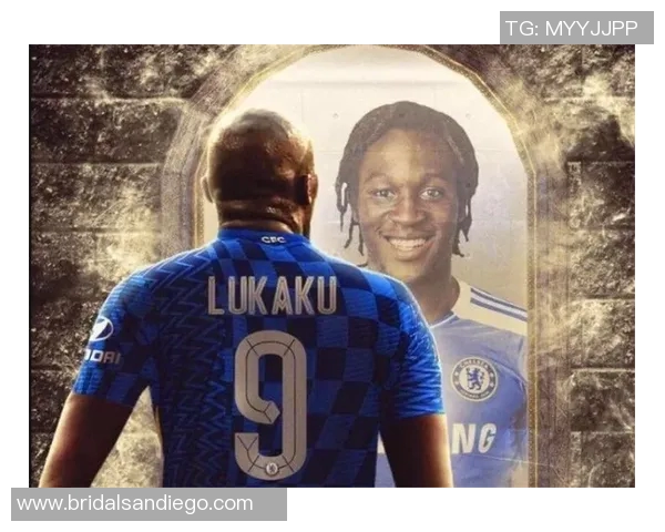 马拉加队宣布签约前巴萨球员莱斯科特，球迷热议新季阵容配置