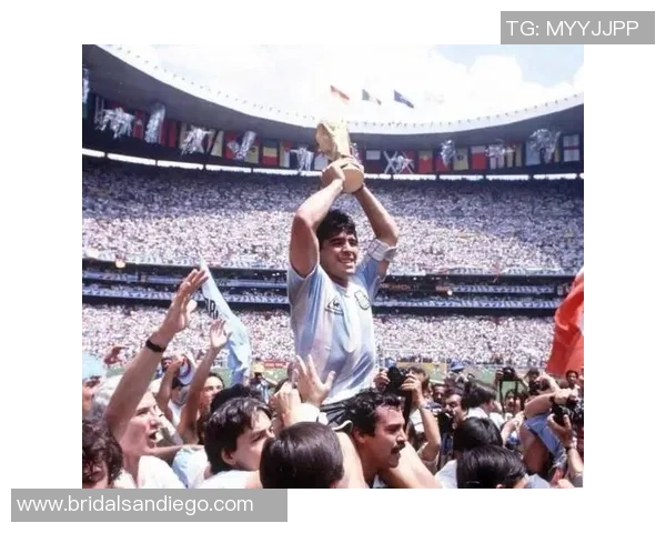 马拉多纳：足球天才的传奇身高