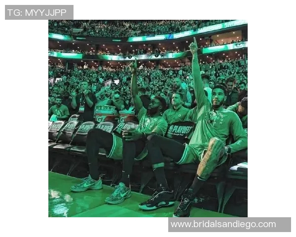 雄鹿队成功逆转，晋级东部决赛